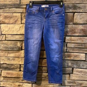 Junior’s Capri Jeans